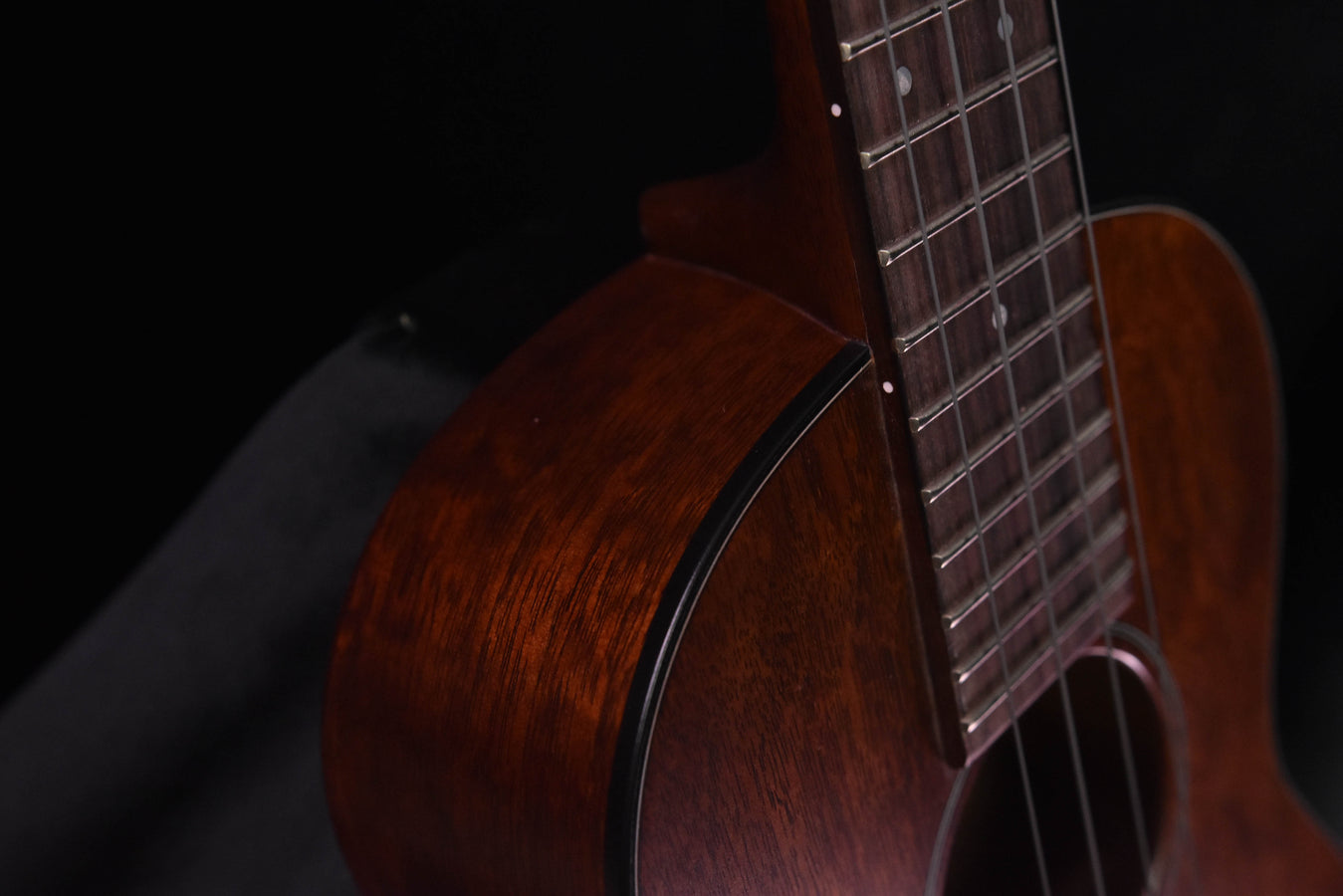 Martin 1T "IZ" Tenor Ukulele