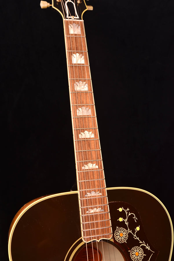 Gibson SJ-200 Original Vintage Sunburst Jumbo Acoustic Guitar