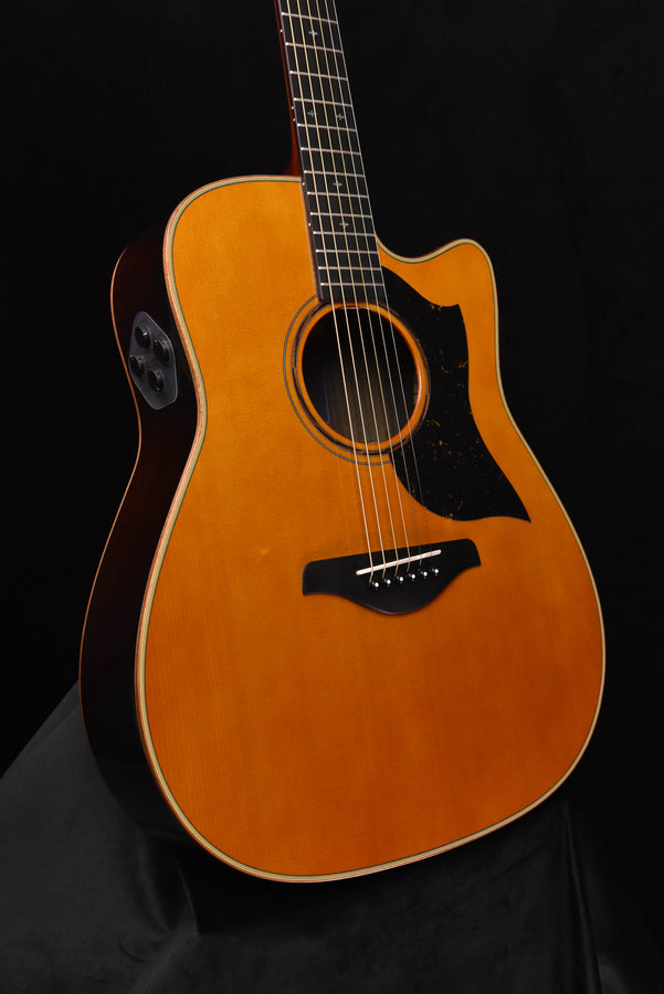 Yamaha A5R VN ARE Natural Cutaway Dreadnought Acoustic Guitar
