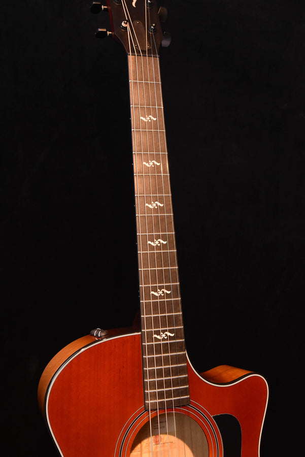 Taylor 424CE WSB Ltd Urban Ash Western Sunburst Acoustic Guitar