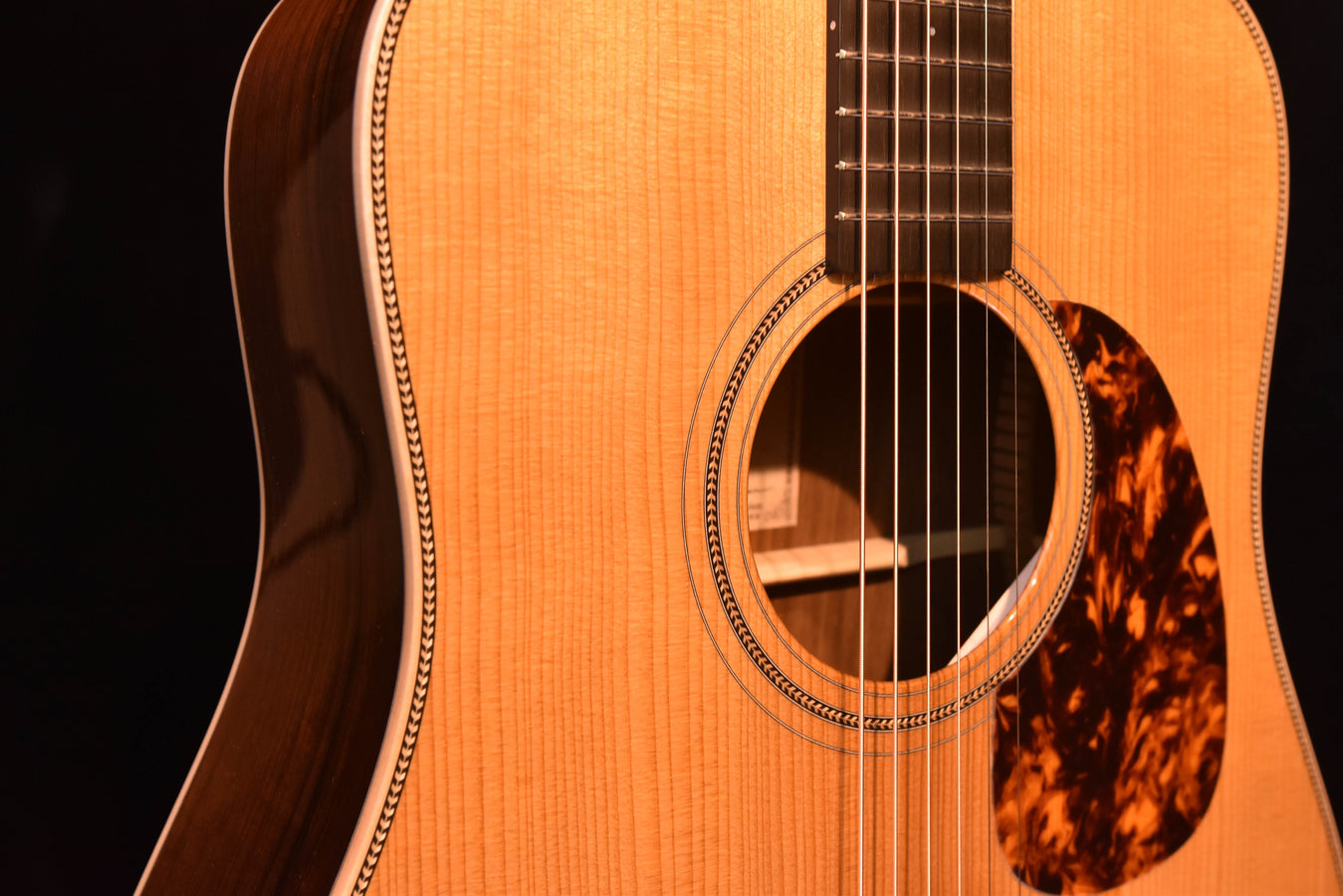 Boucher BG-152-G "Bluegrass Goose" Dreadnought Madagascar RW Back, Gold Pack