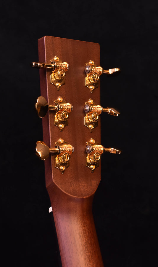 Boucher BG-152-G "Bluegrass Goose" Dreadnought Madagascar RW Back, Gold Pack