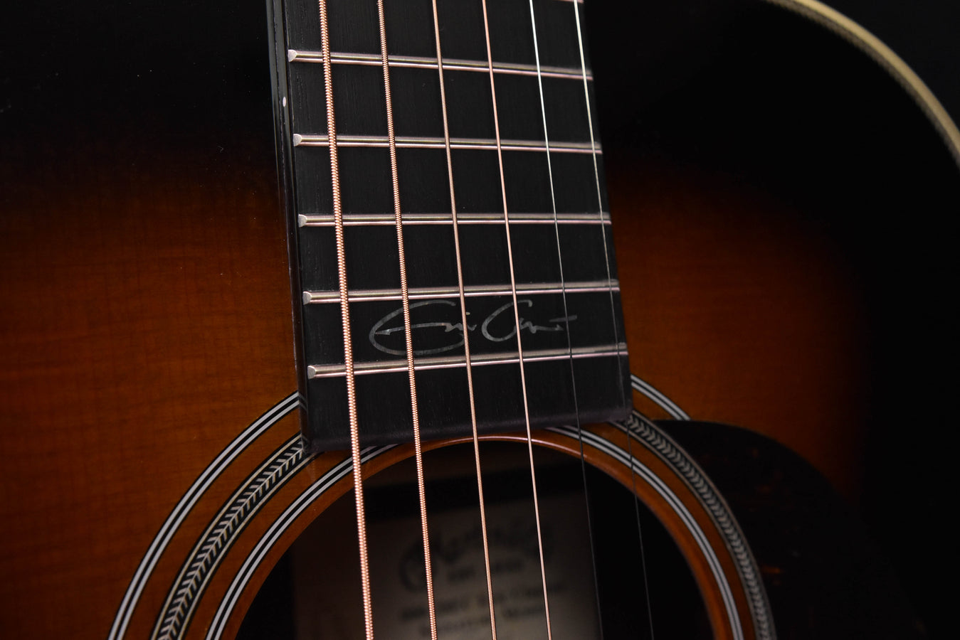 Martin 000-28EC Sunburst Eric Clapton Acoustic Guitar- Sunburst