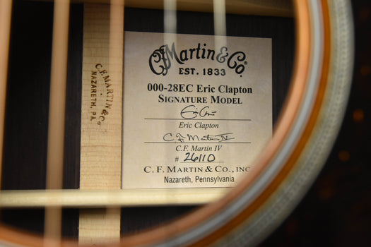 martin 000-28ec sunburst eric clapton acoustic guitar- sunburst