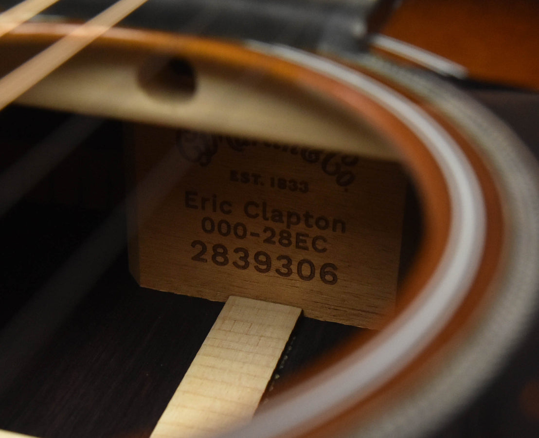 Martin 000-28EC Sunburst Eric Clapton Acoustic Guitar- Sunburst