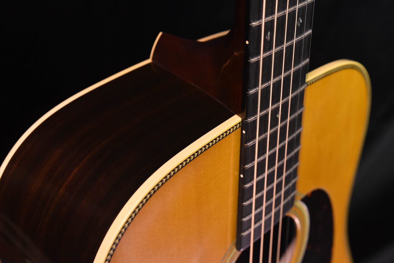 Martin D-28 "Authentic" Custom Shop Expert " 1937 Dreadnought Guitar with Stage 1 Aging CE-03