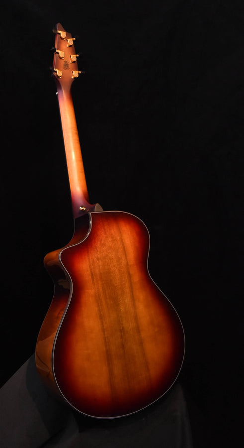 Breedlove Oregon Concert Old Fashioned CE all Myrtlewood acoustic guitar