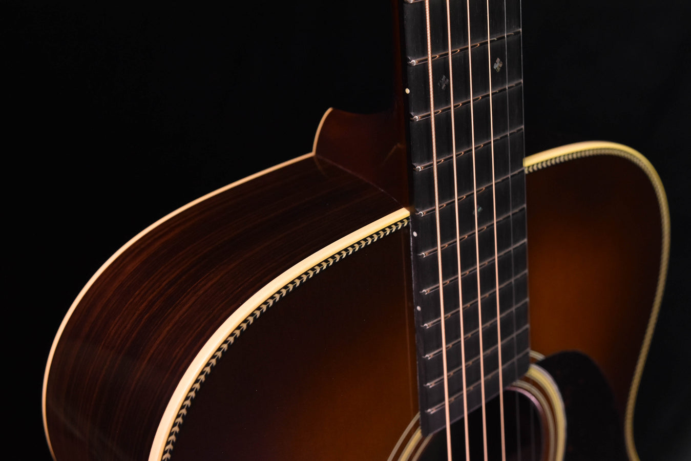 Martin Custom Shop Expert 000-28 Authentic 1937 Acoustic Guitar- Ambertone finish with Stage 1 Aging(CE-08)