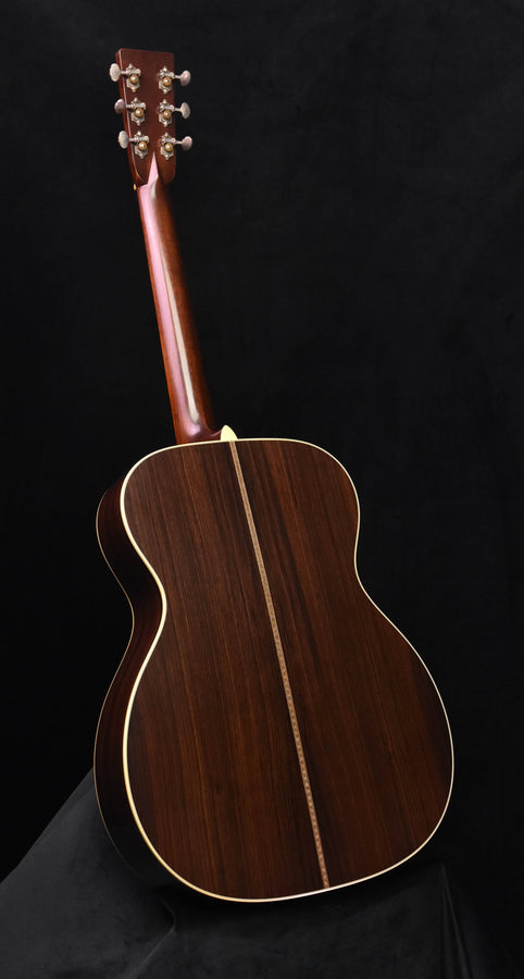 Martin Custom Shop Expert 000-28 Authentic 1937 Acoustic Guitar- Ambertone finish with Stage 1 Aging(CE-08)