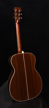 martin 00-28 standard acoustic guitar