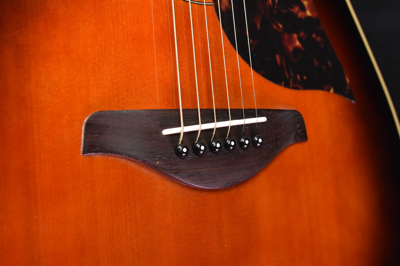 Yamaha A1R TBS Tobacco Brown Sunburst Acoustic/Electric Guitar