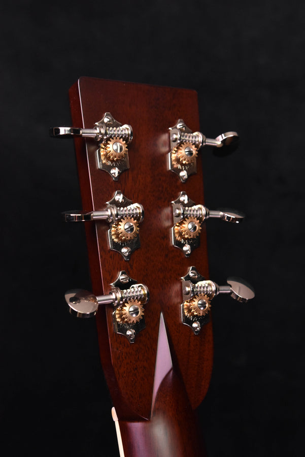 Santa Cruz D Custom Tony Rice Specs- Adirondack Spruce  Top, Hide Glue