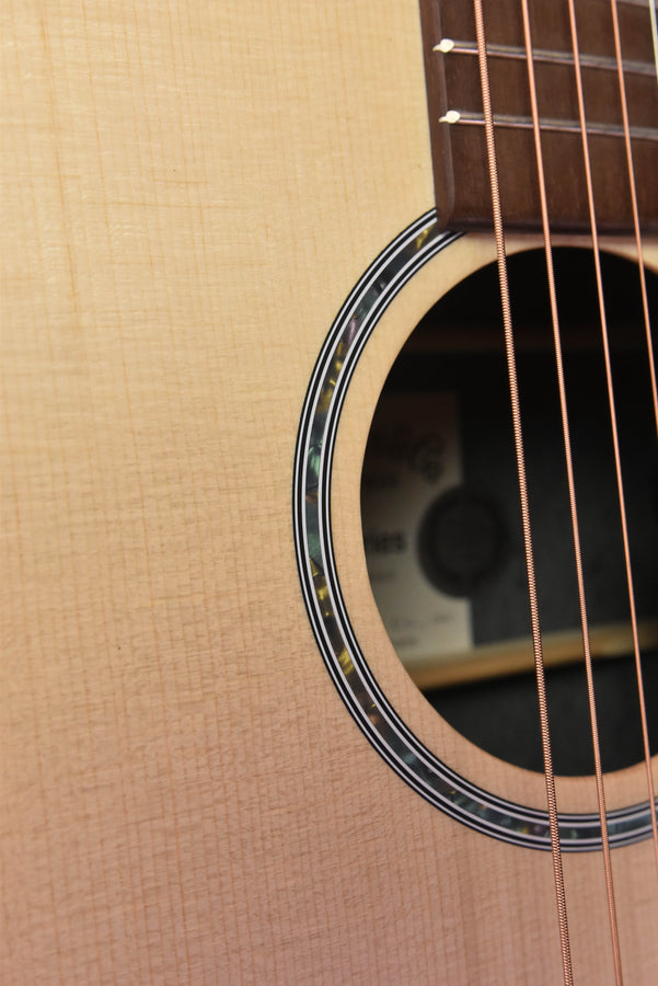Martin 00-X2E Sitka/ Cocobolo HPL Acoustic Guitar