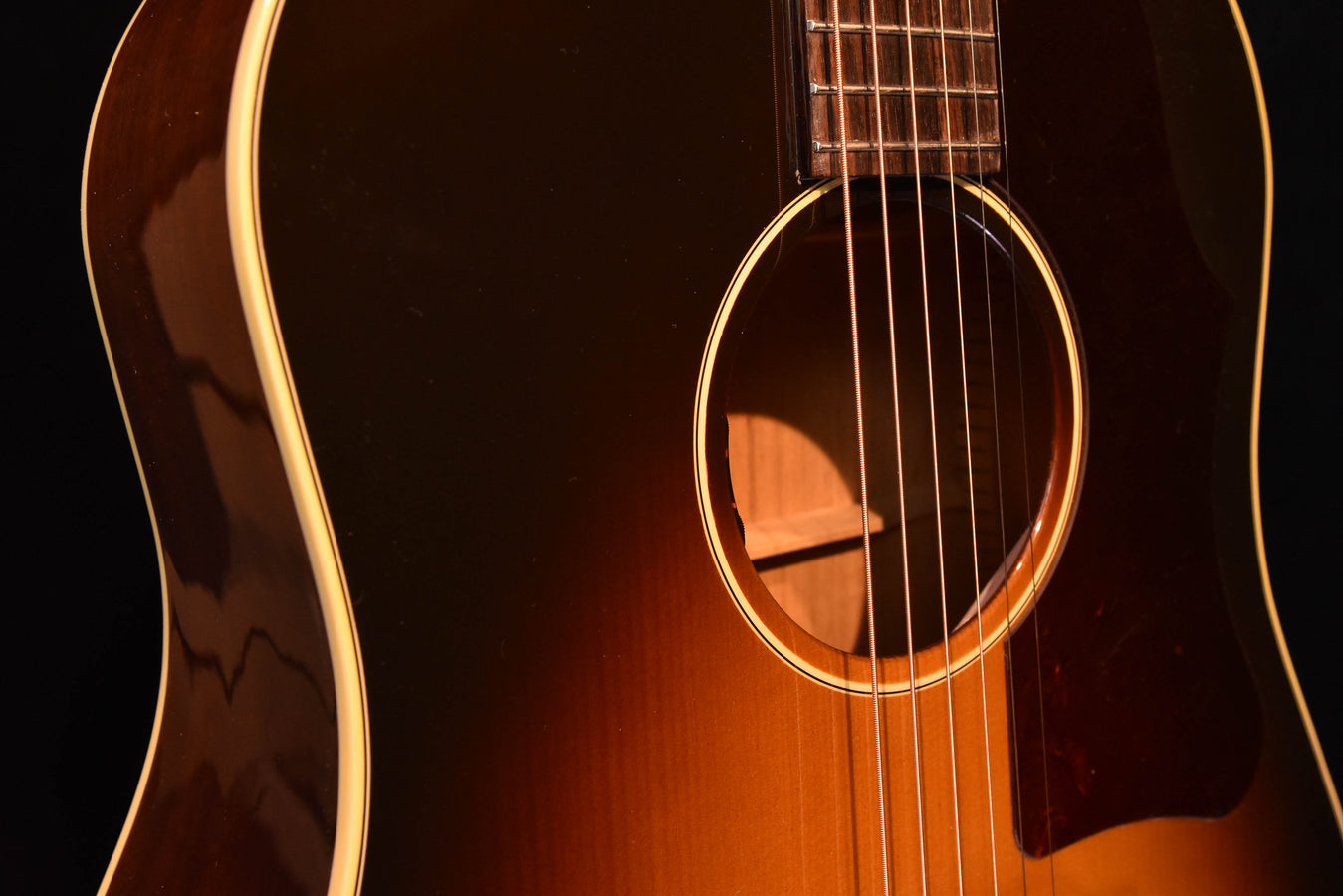 Gibson 50's J-45 Original Vintage Sunburst Finish