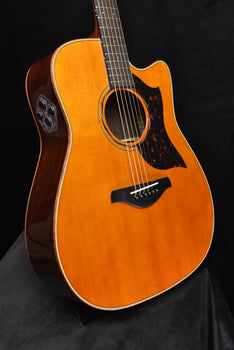 yamaha a3r are vn acoustic/electric guitar