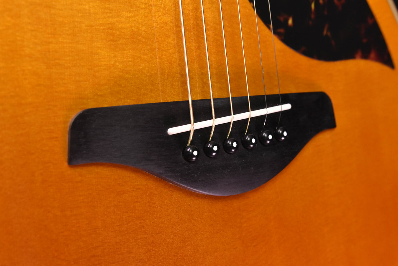 Yamaha AC3M VN ARE Natural Acoustic/Electric Guitar