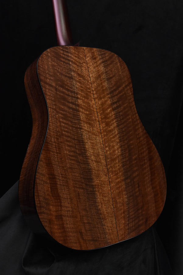 Santa Cruz D Prewar Custom Guitar Adirondack Spruce Top Figured Walnut back and sides Hide Glue