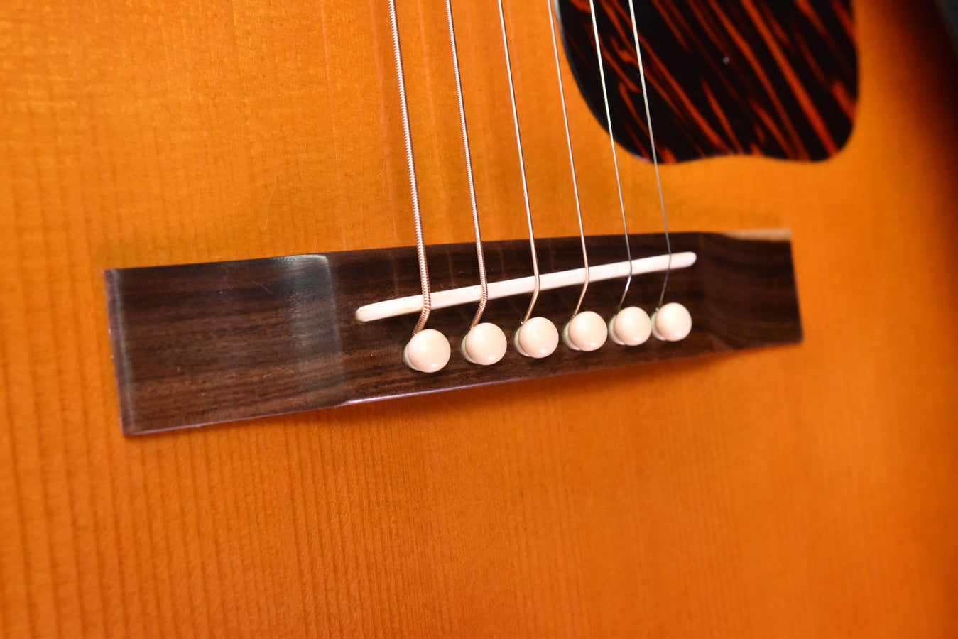 Atkin J-43 Aged Sloped Shoulder Dreadnought