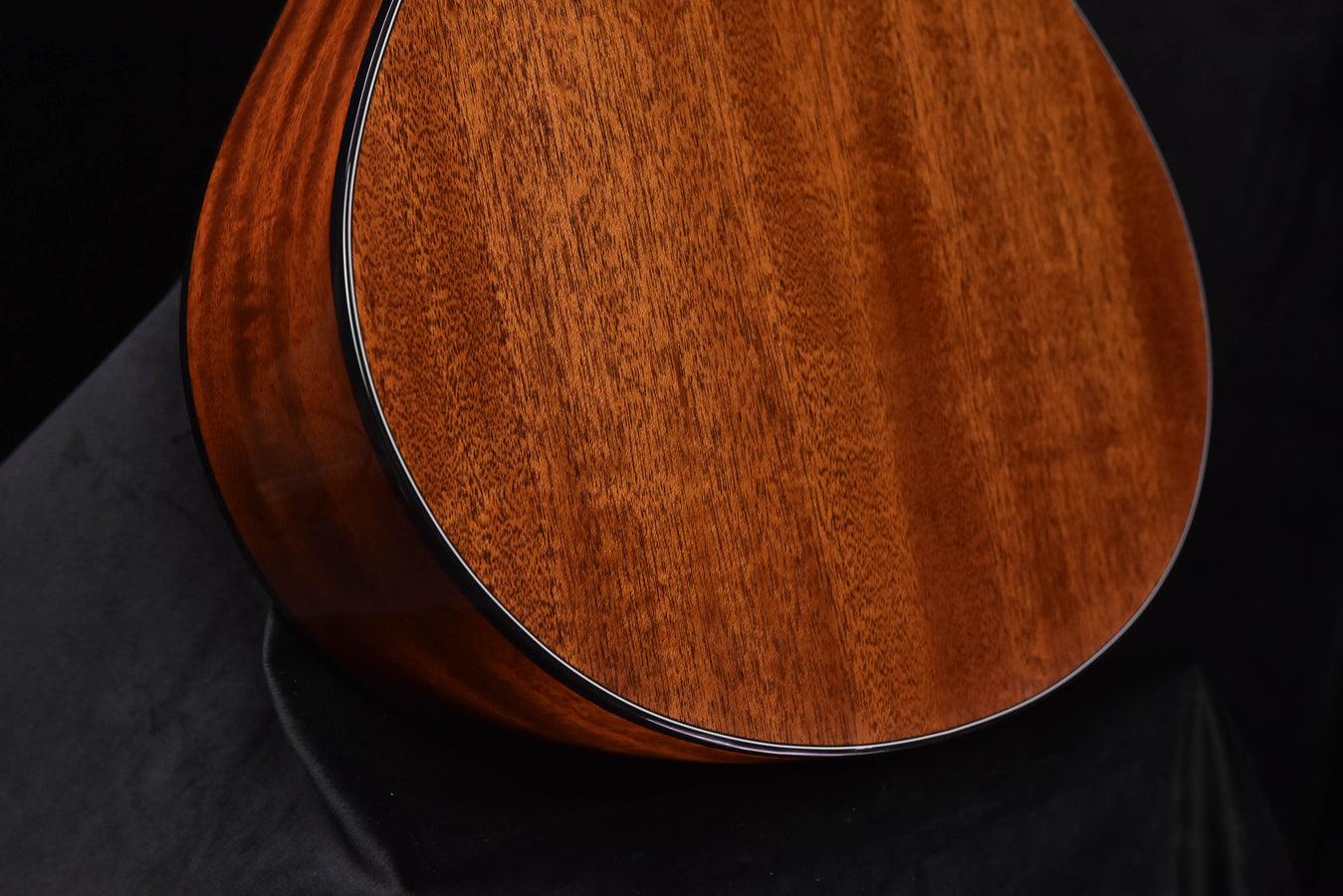 Used Breedlove Companion