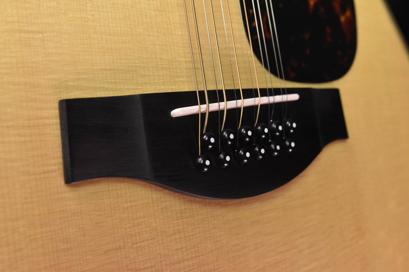 Yamaha LL16-12HB 12 String Acoustic Guitar