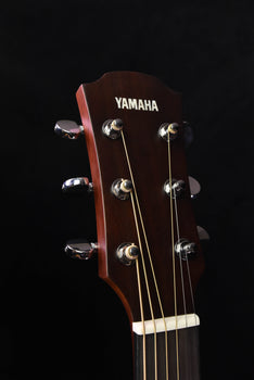 yamaha a1m vn dreadnought acoustic/electric guitar