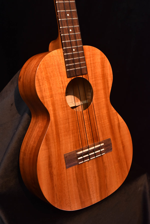 Kamaka HF-3 Tenor Ukulele All Koa