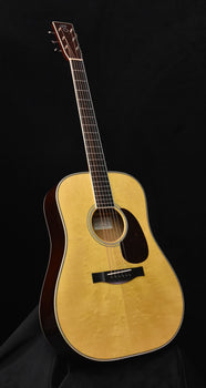 santa cruz custom va (vintage artist) dreadnought acoustic guitar- adirondack spruce top, hide glue and adi braces