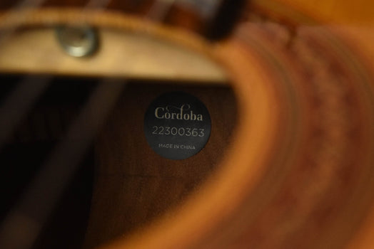 cordoba c5 cedar top classical guitar