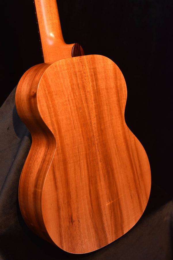 Kamaka HF-3 Tenor Ukulele All Koa