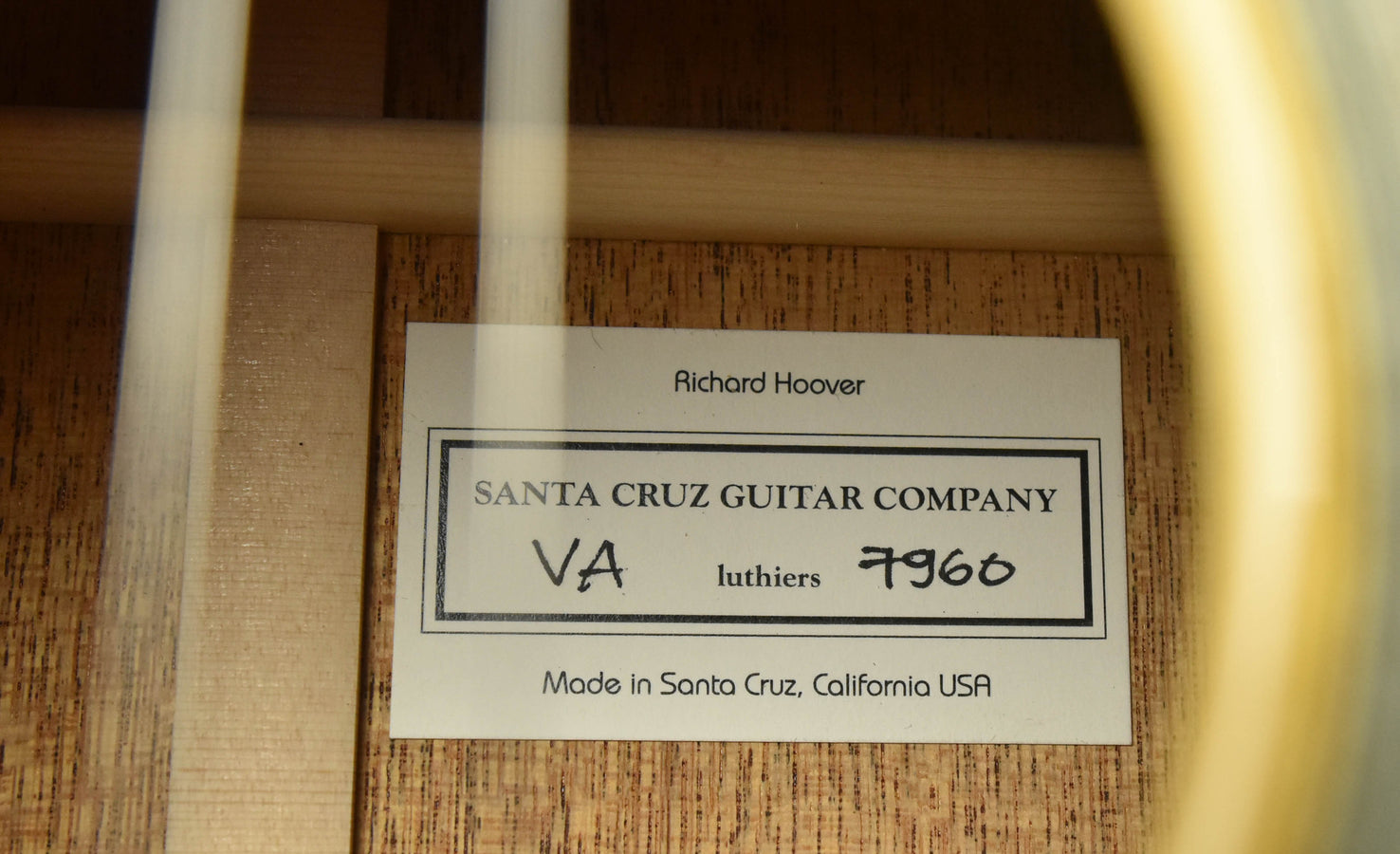 Santa Cruz Custom VA (Vintage Artist) Dreadnought Acoustic Guitar- Adirondack Spruce top, Hide Glue and Adi Braces