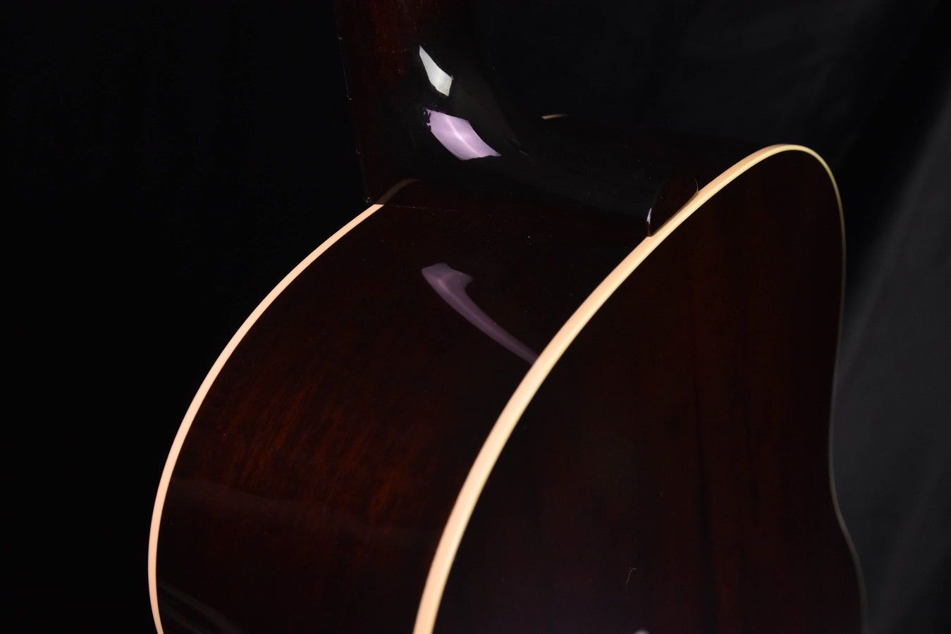 Collings CJ45 T Acoustic Guitar- Sunburst with "Traditional Package" Acoustic Guitar