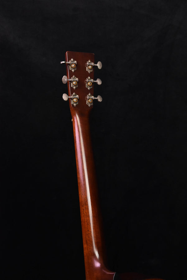 Martin D-18 Authentic Custom Expert  1937 Stage 1 Aging Acoustic Guitar CE-13