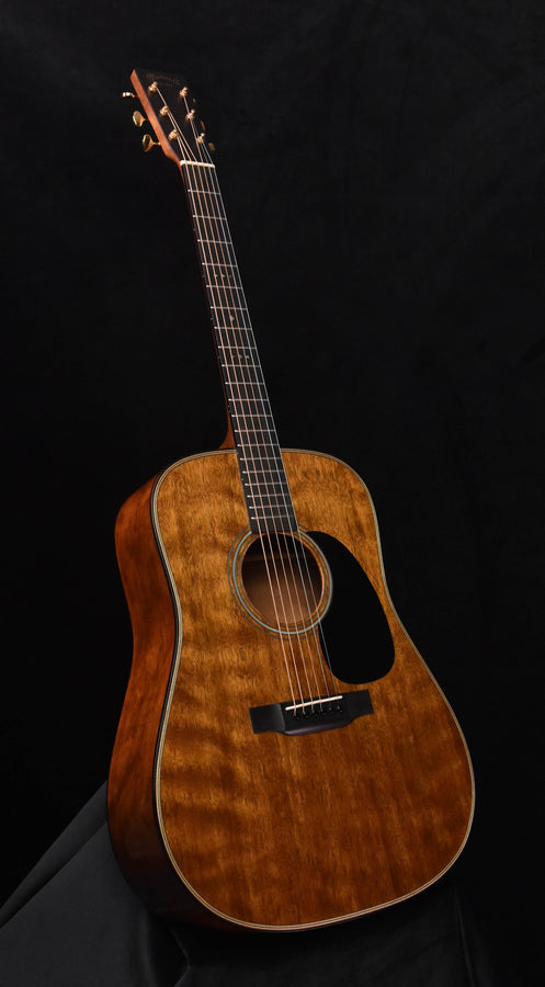 Used Martin Custom Shop Dreadnought all Figured Quilted Mahogany- Hide Glue 2014 Build