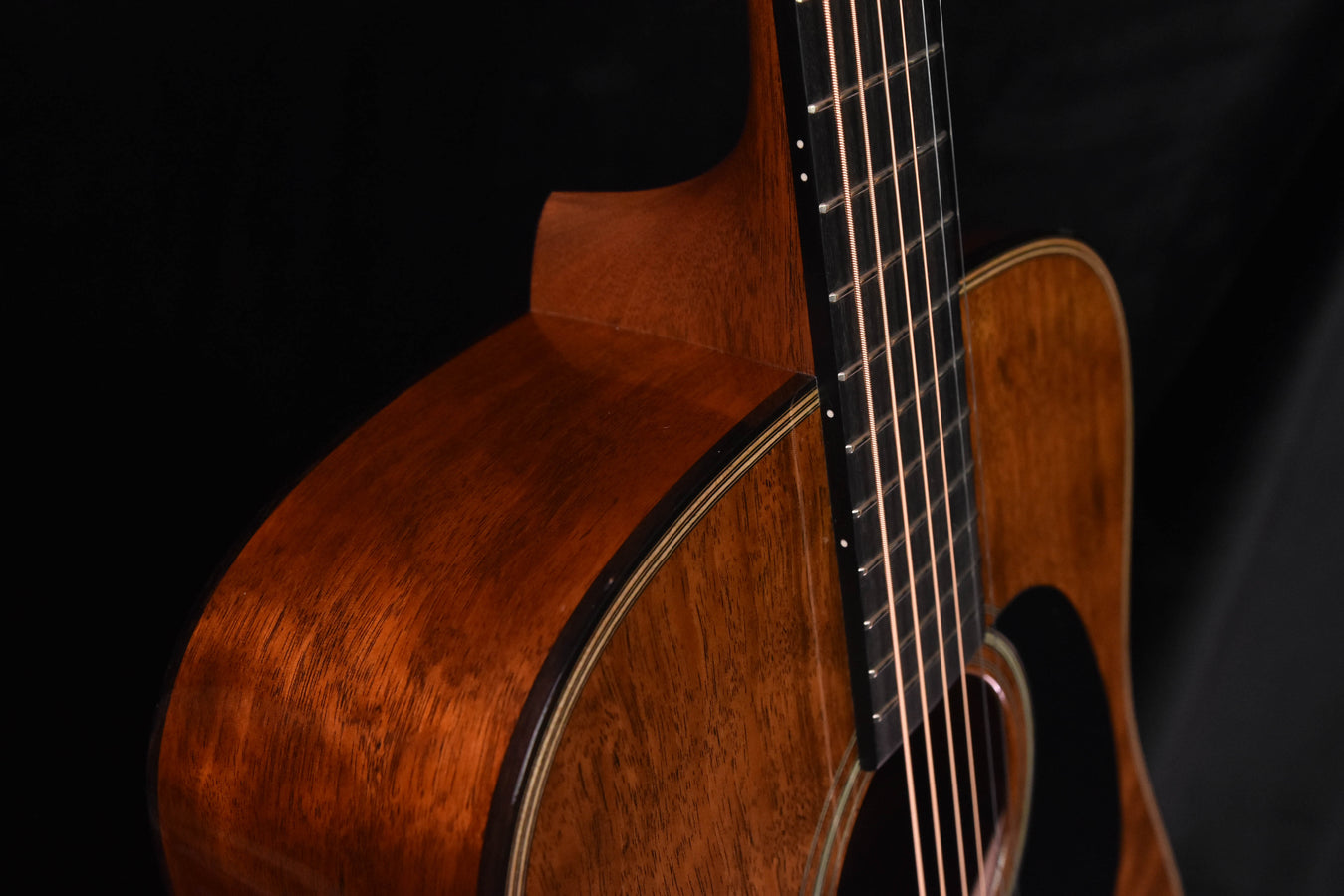 Used Martin Custom Shop Dreadnought all Figured Quilted Mahogany- Hide Glue 2014 Build