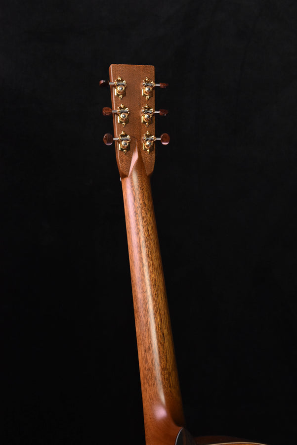 Bourgeois DB Signature OMC Sunburst, bearclaw Sitka Spruce/ Flamed Maple