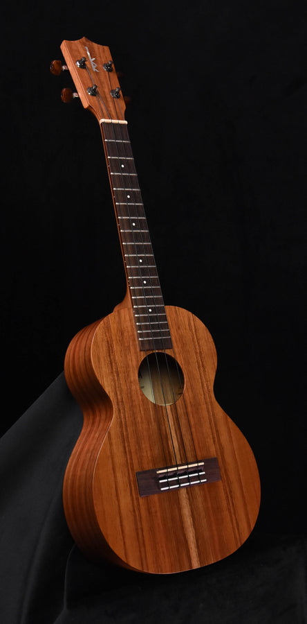 Kamaka HF-3 Tenor Ukulele