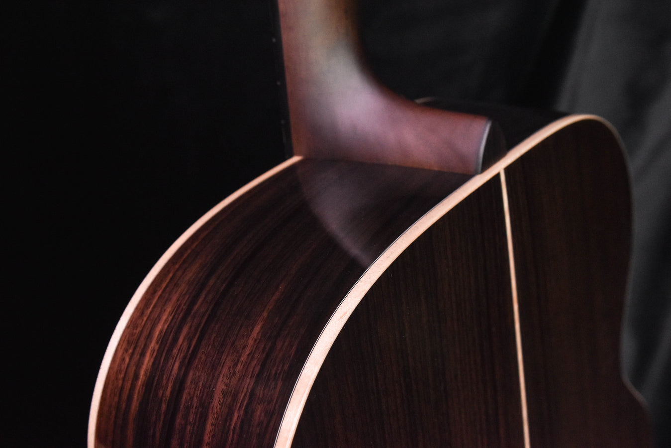 Boucher Studio Goose Jumbo Acoustic Guitar SG-53-G with Gold Pack