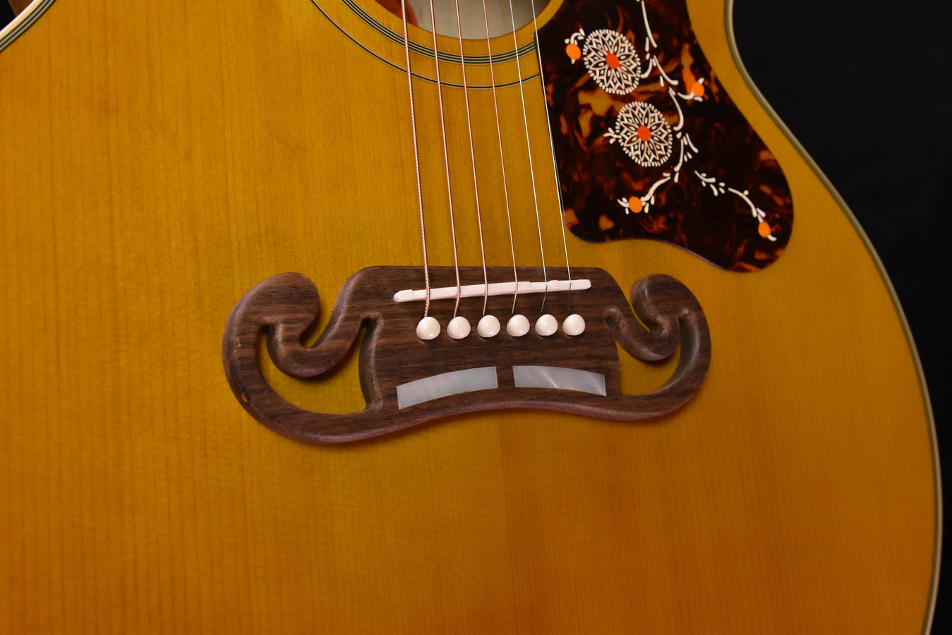 Epiphone Masterbilt 1957 SJ-200 Acoustic Guitar Antique Natural Finish