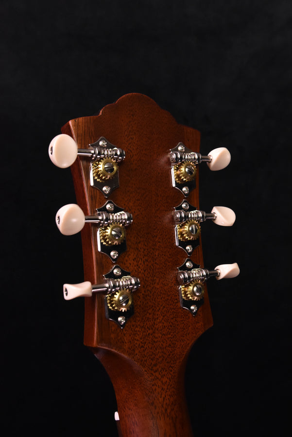 Guild M-20 Natural Acoustic Guitar