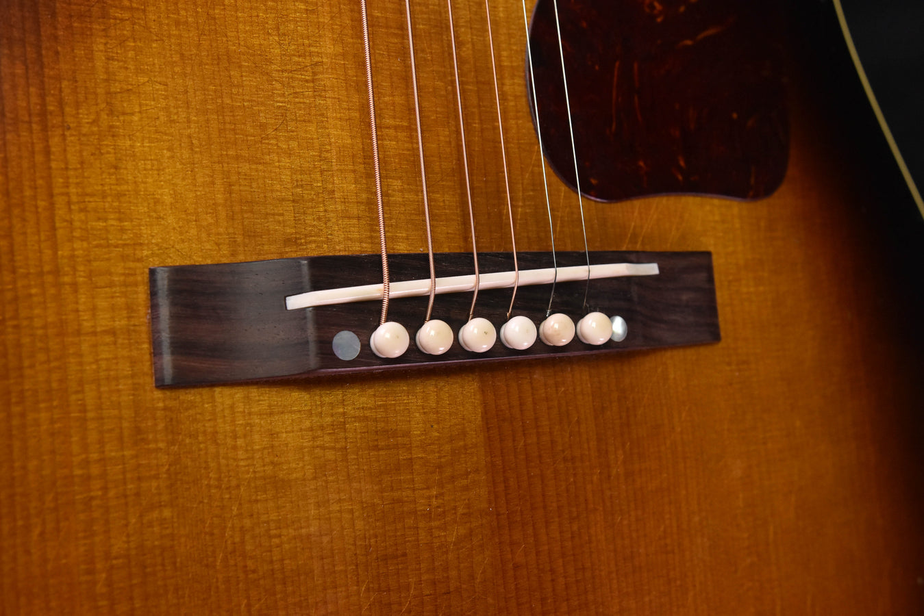 Gibson Murphy Lab 1942 Banner J-45 Light Aged Acoustic Guitar