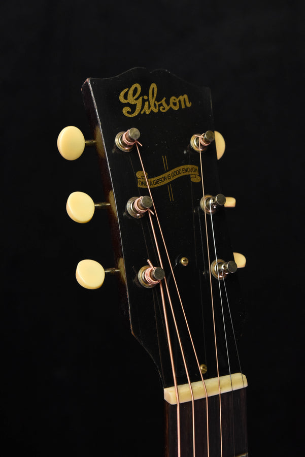 Gibson Murphy Lab 1942 Banner J-45 Light Aged Acoustic Guitar
