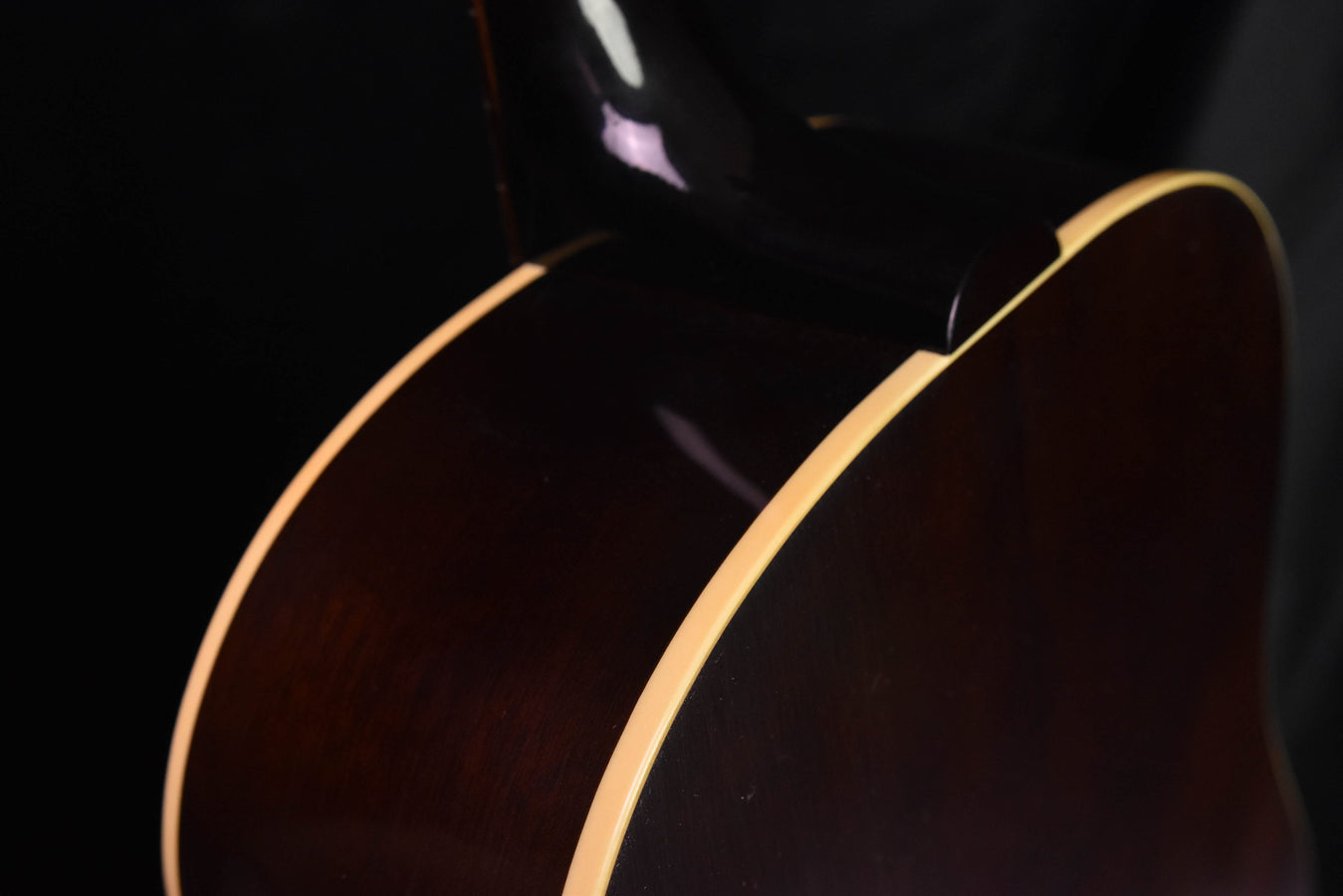 Gibson Murphy Lab 1942 Banner J-45 Light Aged Acoustic Guitar