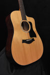 DEMO MODEL-Taylor 210CE Plus Dreadnought Cutaway Guitar