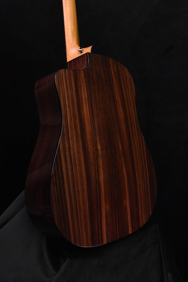 DEMO MODEL-Taylor 210CE Plus Dreadnought Cutaway Guitar