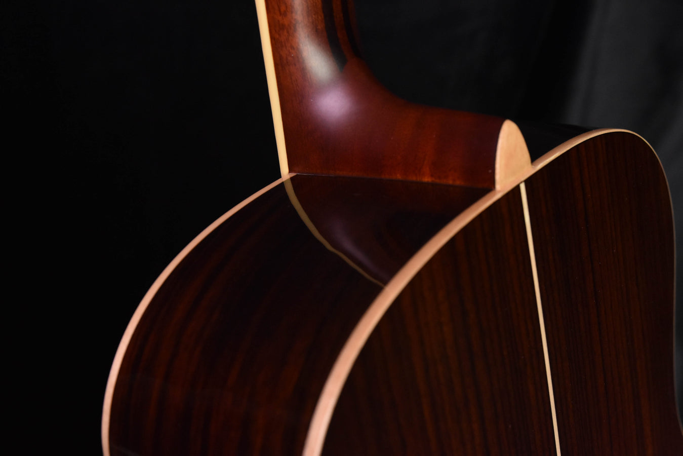 Yamaha LL16D Dreadnought Acoustic Guitar