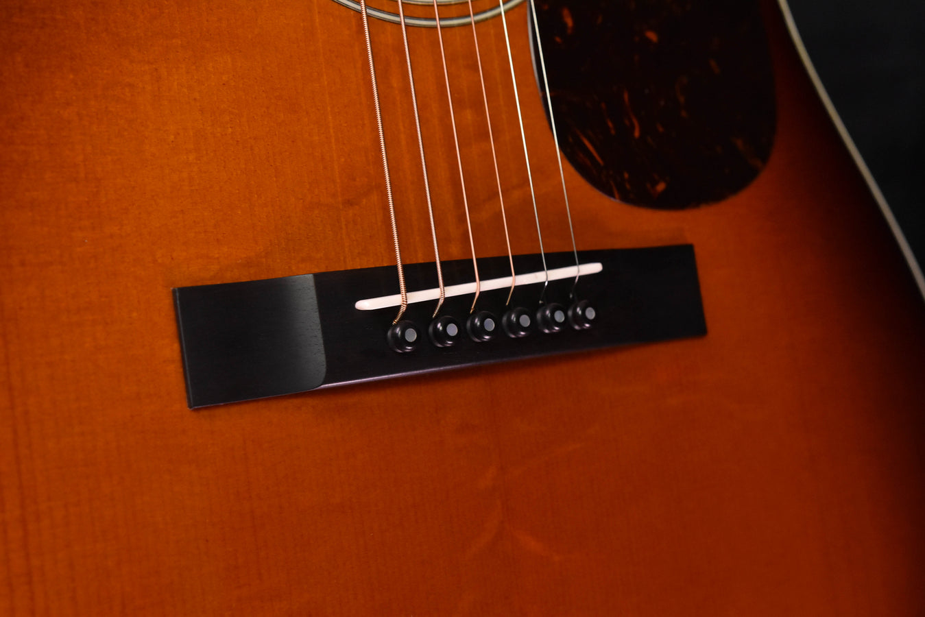 Santa Cruz Vintage Southerner Acoustic Guitar- Adirondack Spruce/Mahogany, Hide glue and Adi Braces 1 3/4" Nut