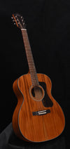 Guild OM-320 Acoustic Guitar