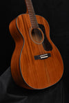 Guild OM-320 Acoustic Guitar