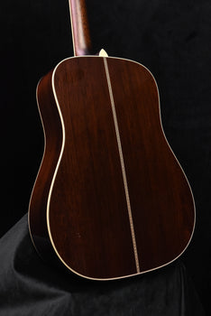 bourgeois aged tone large sound hole dreadnought acoustic guitar madagascar rosewood, hide glue