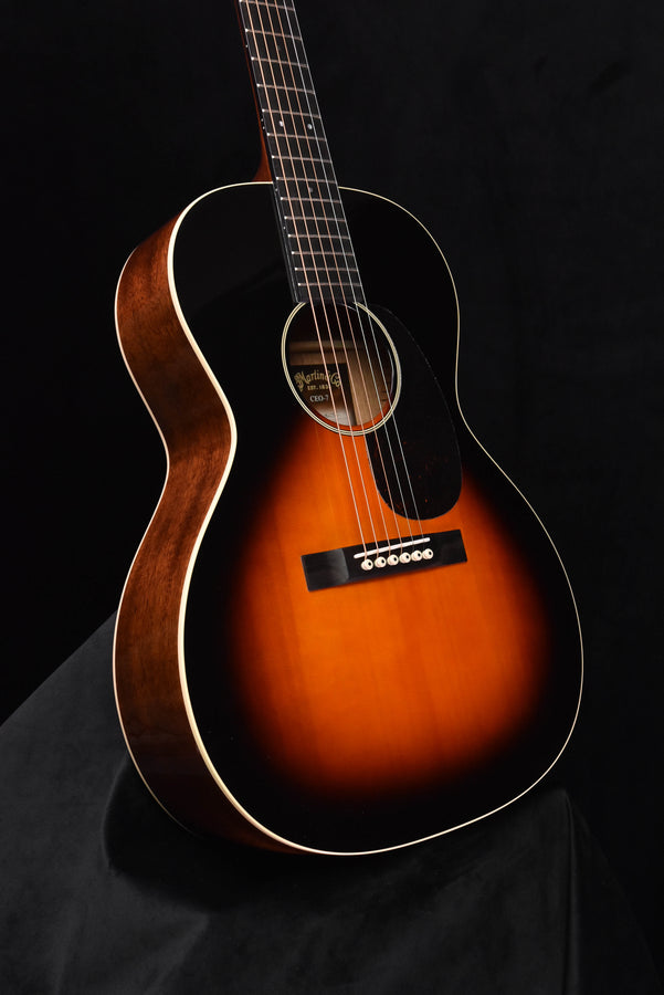 CEO-7 acoustic guitar with round sound hole, darker wood grain, sunburst finish